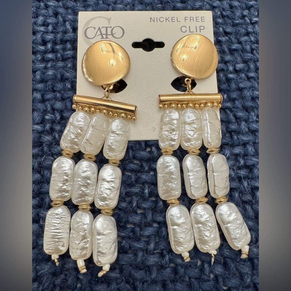 Clip-On Cato NWT Gold Tone Faux Freshwater Pearl Statement Earrings